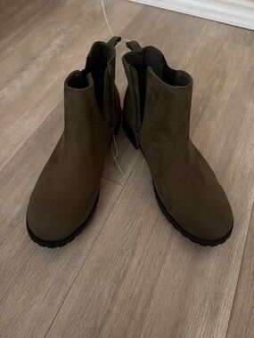 Sonoma Olive Green Suede Ankle Booties with Side Zip